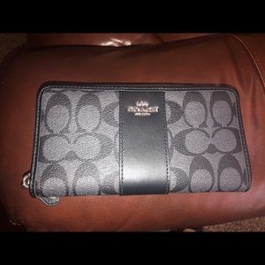 Black Leather Coach Wallet
